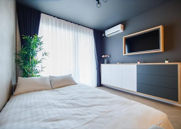 Duo Chic Apartment